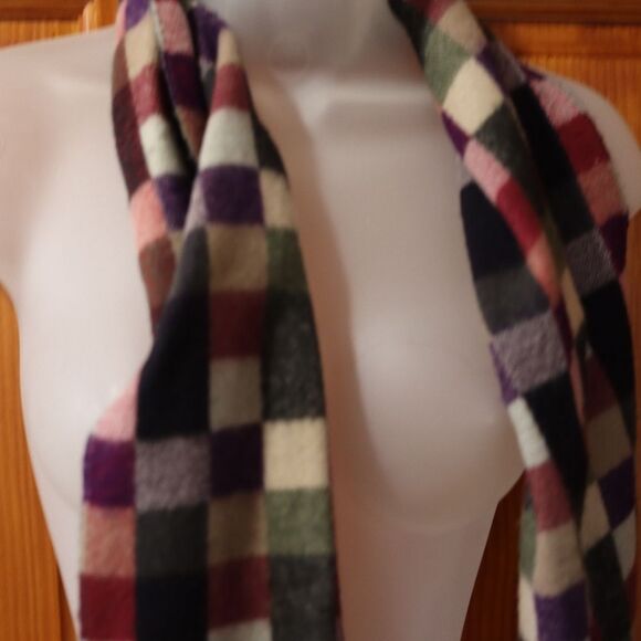 Beautiful Checker Board Woven Cashmere Scotland  Neck Scarf Fringe - Picture 6 of 11